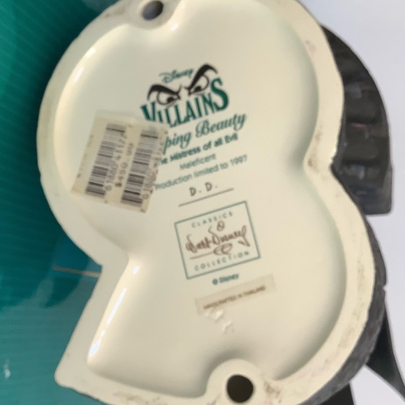 WDCC 1997 Disney Sleeping Beauty Maleficent Mistress of Evil Porcelain COA BOX - Picture 5 of 11